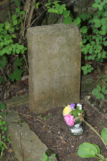 Oden's grave