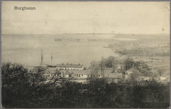 En hälsning från Borghamn: Vy över Borghamn vid Vättern, 1909. Foto: Jvm.KCAC12384