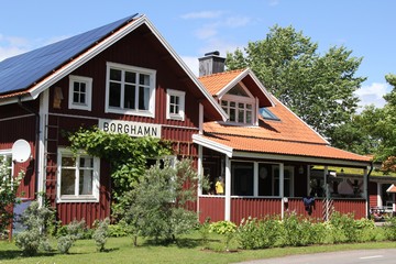 ehemaliges Bahnhofsgebäude, Borghamn. Foto: Bernd Beckmann